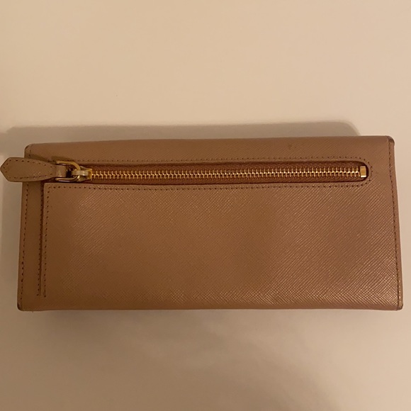AUTHENTIC Prada Wallet - Picture 6 of 7